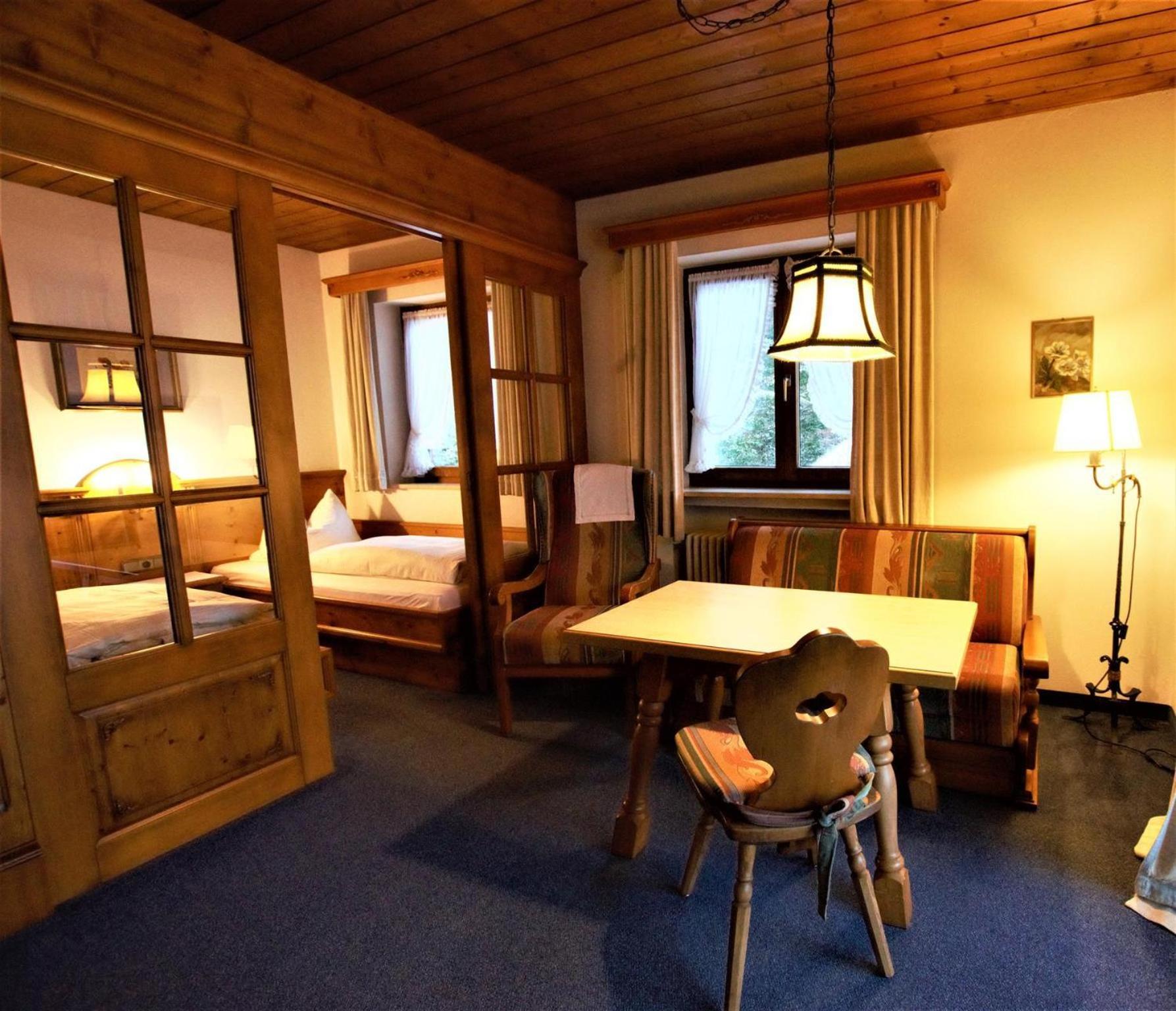 Hotel Ferienhaus Waldwinkl Grainau Habitación foto