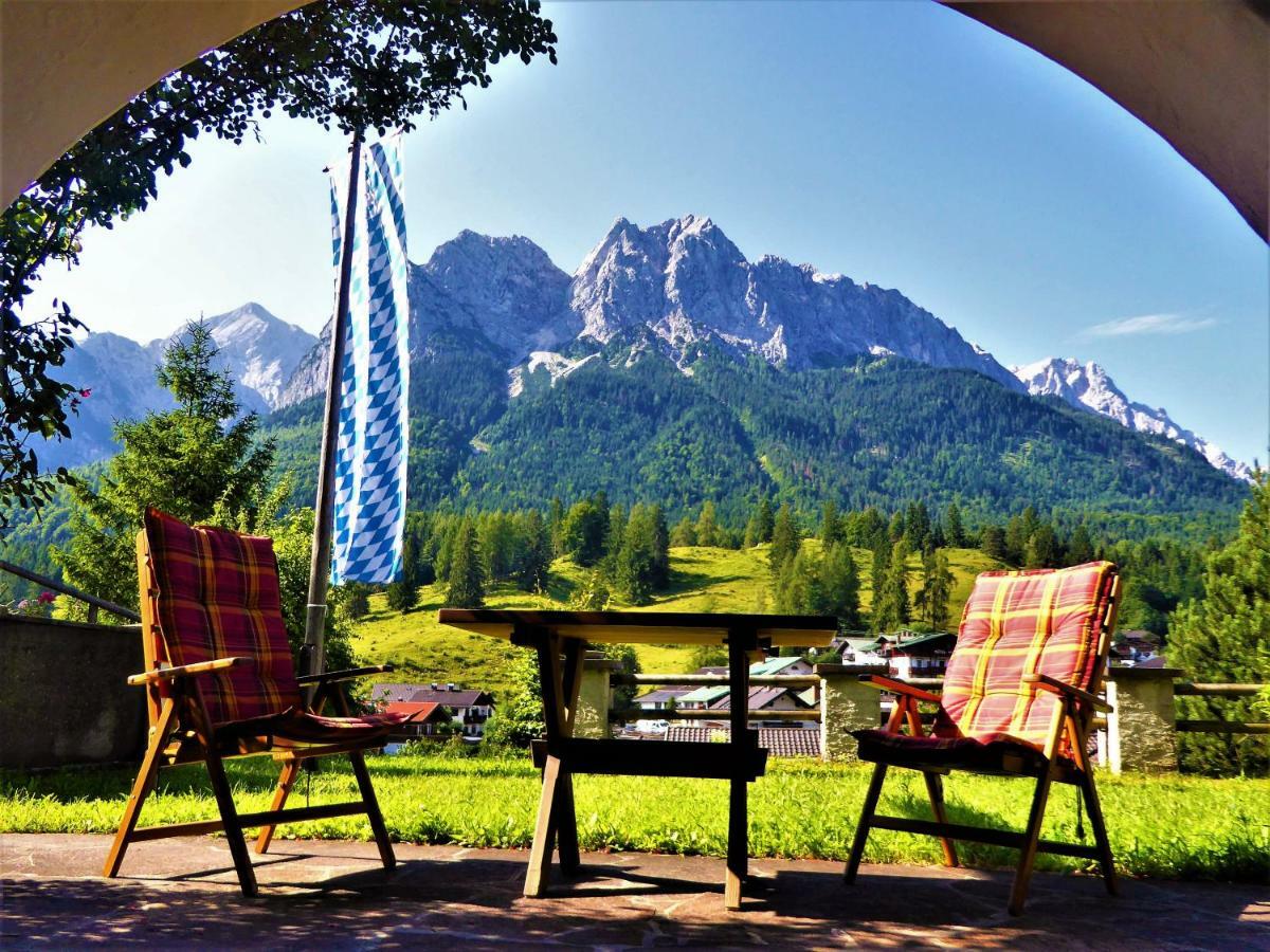 Hotel Ferienhaus Waldwinkl Grainau Exterior foto